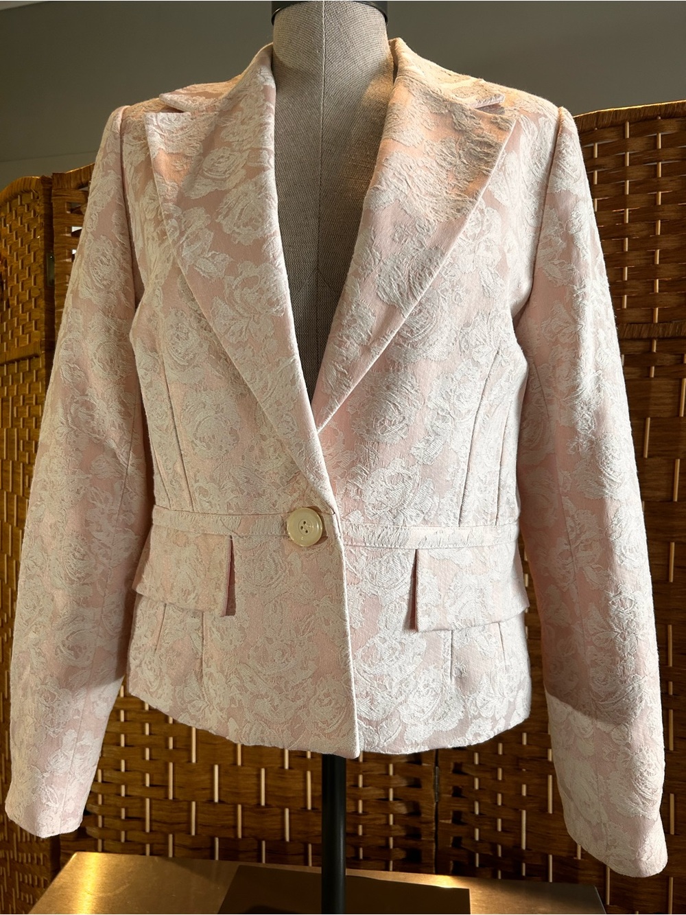 NWT Dalia Blush Pink Floral Brocade Blazer Jacket Size 8 Wedding Career Chic